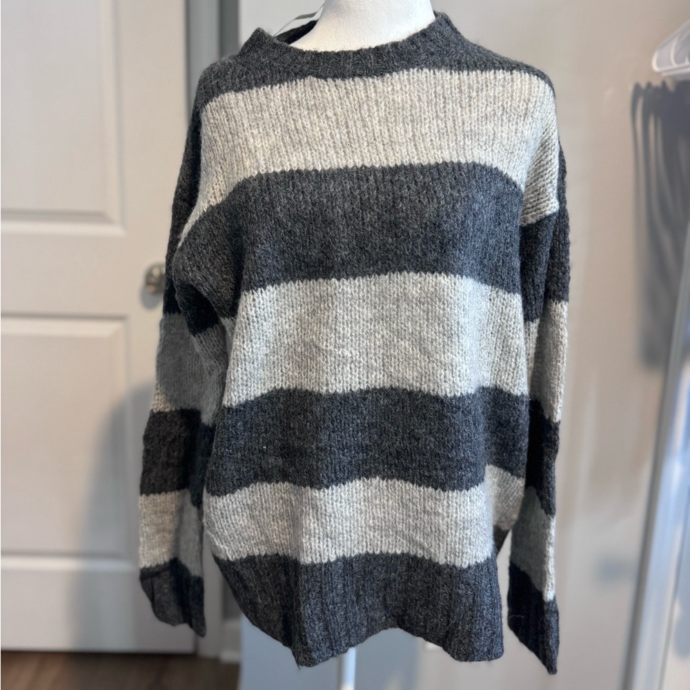 American Eagle Striped Oversized Sweater